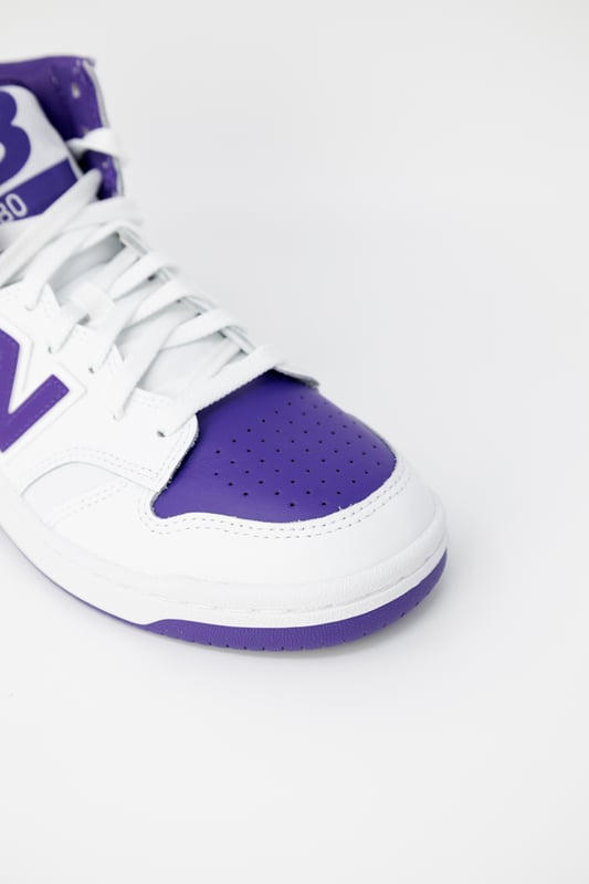 Womens sporty lace
  up sneakers
  Purple colorway
  Rubber sole and leather lining
  Laces for a secure fit
  3 cm size
  Perfect for fall/winter
Material: Leather upper rubber sole