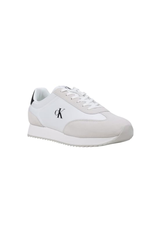 Marca: Calvin Klein Jeans.
  Genero: Hombre.
  Tipo: Zapatillas.
  Temporada: Otono/Invierno.
  Color: blanco.
  Cierre: cordones.
  Codigo del articulo: YM0YM01325.
  Composicion: 100% piel.