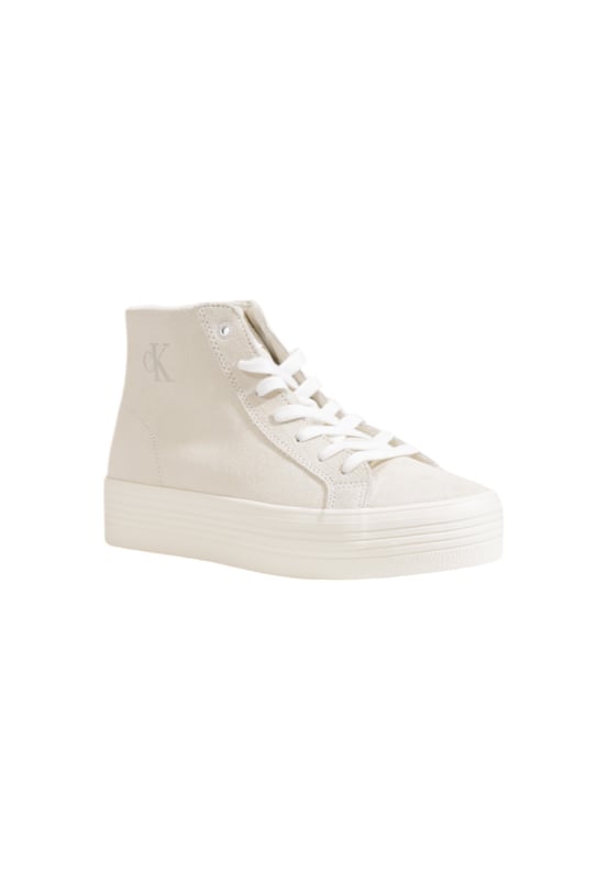 Marca: Calvin Klein Jeans.
  Genero: Mujer.
  Tipo: zapatos.
  Temporada: Otono/Invierno.
  Color: Beige.
  Cierre: Cordones.
  Suela: Goma.
  Forro: Cuero.
  Codigo del articulo: YW0YW01584.
  Composicion: 100% Cuero.
  Material: Cuero.