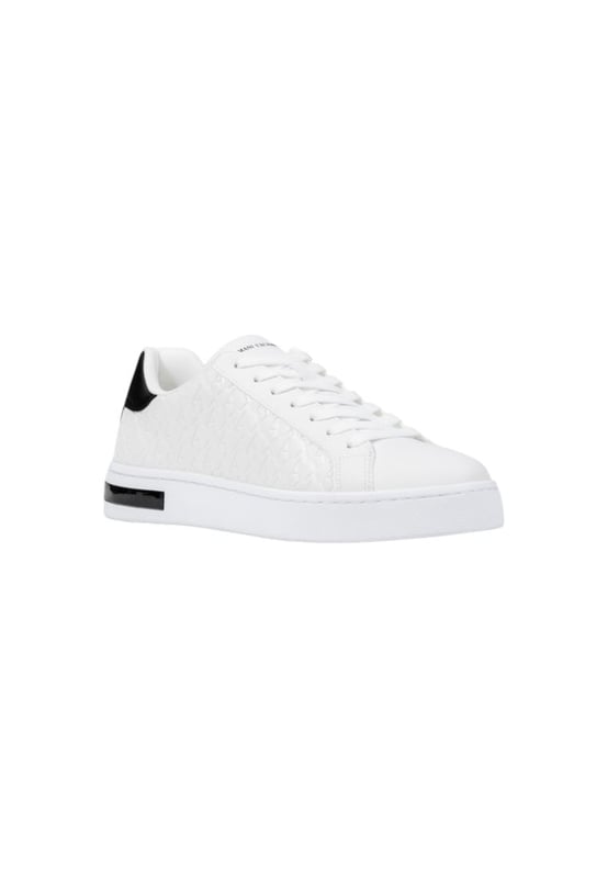 Marca: Armani Exchange.
  Genero: Hombre.
  Tipo: Zapatillas de deporte.
  Temporada: Otono/Invierno.
  Color: blanco.
  Cierre: cordones.
  Suela: goma.
  Codigo del articulo: XM000140 AF11916.
  Composicion: 100% poliester.