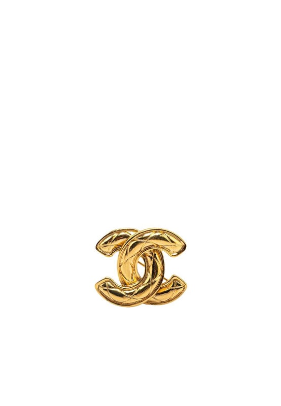 Pre-owned Chanel CC Logo Brooch This brooch features a quilted gold-plated body and a back pin closure.Brand: Chanel VintageCondition: PrelovedType: Costume BroochRating: B+Main Material: MetalDimensions (LxWxD): 3.4x4x0Comments: Exterior Back Scratched. Exterior Back stained with Other. Lock Scratched. Exterior Front Scratched.