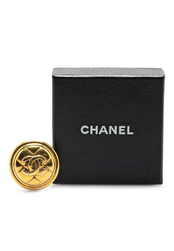 This brooch features a gold-tone metal body and a back pin closure.Brand: Chanel VintageCondition: PrelovedType: Costume BroochRating: B+Main Material: MetalDimensions (LxWxD): 3x3x0Comments: Exterior Back Scratched. Lock Scratched. Exterior Front Scratched.