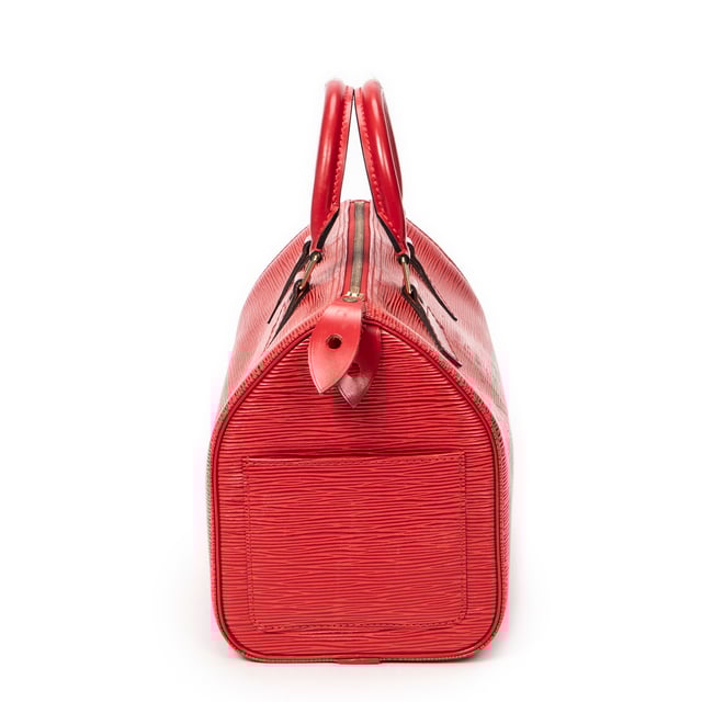 Louis Vuitton Bags Speedy 25 Handbag in Red Epi and Golden Brass hardware. The product is in Excellent Condition (A).
  Accessories Included: None
  Exterior Notes: Slight stains
  BrandCo Paris finds rare and top condition items at great deals, they are worth your patience!
  Shop with confidence - All BrandCo Paris items are carefully selected and authenticated by our team of experts.
  All the items come with an authenticity certificate and packaging delivered by BrandCo Paris.
  Item Condition Grading Table
    N  (Like New)
    AA (Perfect Condition)
    A  (Excellent Condition)
    AB (Very Good Condition)
    B  (Good/Fair)