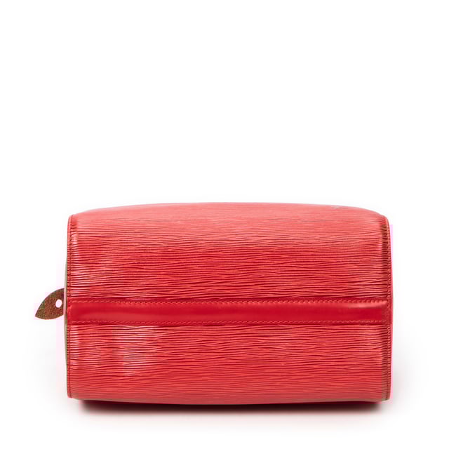 Louis Vuitton Bags Speedy 25 Handbag in Red Epi and Golden Brass hardware. The product is in Excellent Condition (A).
  Accessories Included: None
  Exterior Notes: Slight stains
  BrandCo Paris finds rare and top condition items at great deals, they are worth your patience!
  Shop with confidence - All BrandCo Paris items are carefully selected and authenticated by our team of experts.
  All the items come with an authenticity certificate and packaging delivered by BrandCo Paris.
  Item Condition Grading Table
    N  (Like New)
    AA (Perfect Condition)
    A  (Excellent Condition)
    AB (Very Good Condition)
    B  (Good/Fair)