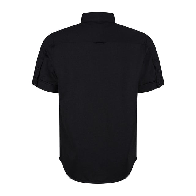 65% Katoen, 30% Polyester, 5% Elastaan. Stof: Zachte aanraking. Ontwerp: Logo, eenvoudig. Zakken: 2 borstzakken, klepsluiting, met knopen. Sluiting: Knoopsluiting. Mouwtype: Korte mouwen. Halsuitsnijding: Omgeslagen kraag. Geschikt: Regelmatig. 230gsm. S: 38 in. M: 40 in. L: 44 in.
