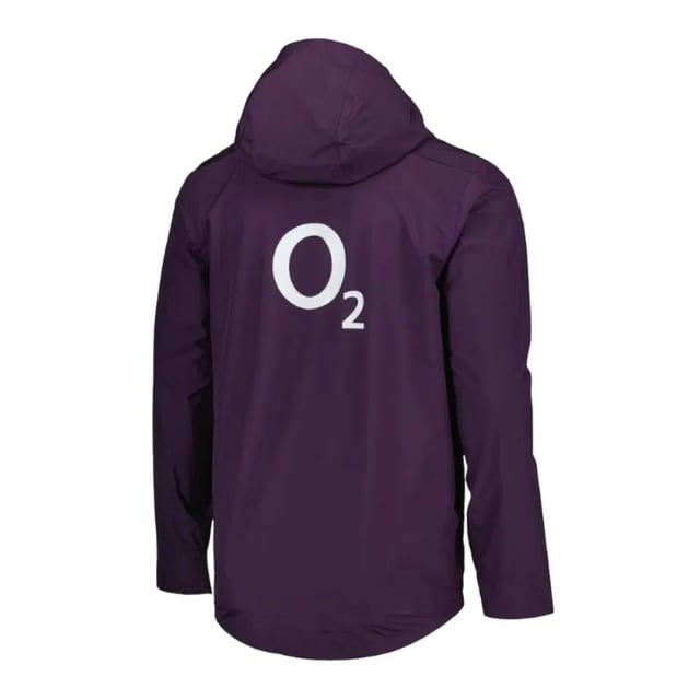 100% Polyester. Fabric: Icon Weave, Micro Eyelet, PU Coating. Lining: Mesh, Taffeta. Design: Crest, Embroidered Logo, Text. Fabric Technology: Waterproof. Neckline: Hooded. Sleeve-Type: Long-Sleeved. Cuff: Stretch Binding. Zip Puller. Hood Features: Sew-On, Stretch Binding. Pockets: 2 Side Pockets, Concealed Zip. Fastening: Full Zip. Hem: Dropped. 100% Officially Licensed. S: 37 in. M: 40 in. L: 43 in. XL: 46 in. XXL, XXL: 49 in, 49 in. 3XL, 3XL: 52 in, 52 in. 4XL: 55 in.