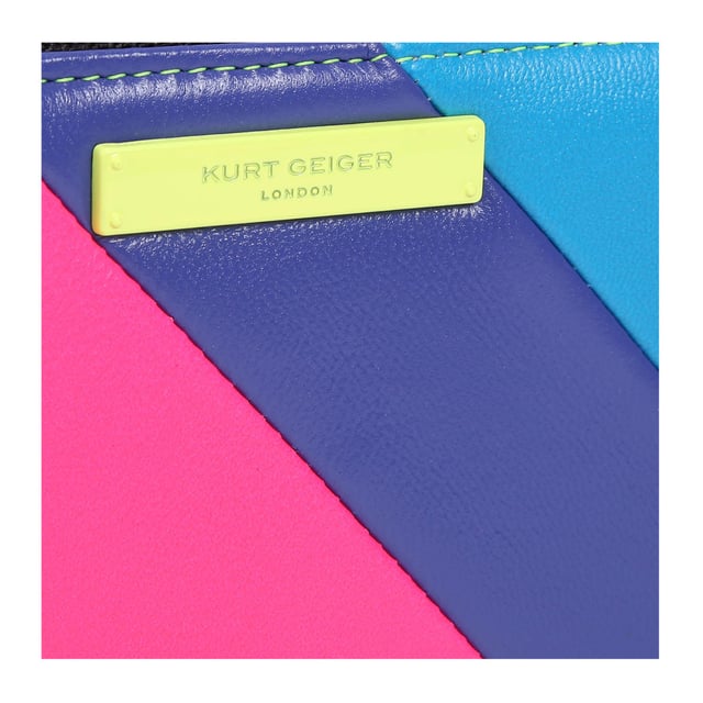 The Brixton Zip Around Wallet is crafted from a neon leather creating the iconic stripe pattern. The neon yellow metal branded plate sits on the front of the wallet. 10cm (H), 19.5cm (L), 2cm (D).