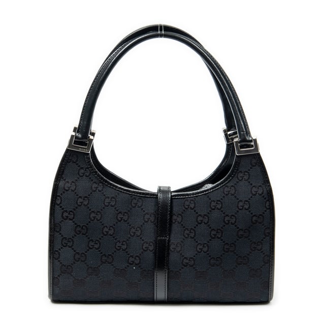 Gucci Tassen Small Bardot Tote  Schoudertas in de Zwart Doek in de Zilver  hardware. Het product is in In Uitstekende Staat (A).
  Afmetingen: 26x20x8 cm 
  Inclusief accessoires: None
  
  BrandCo Paris vindt zeldzame artikelen in de beste staat voor ongelooflijke prijzen. Het is de moeite waard om geduldig te zijn! Koop met vertrouwen: alle artikelen van BrandCo Paris worden zorgvuldig geselecteerd en geverifieerd door ons team van experts.

  Alle artikelen worden geleverd met een certificaat van echtheid en verpakt door BrandCo Paris.

  Classificatietabel voor de conditie van het artikel:

  N (als nieuw)
  AA (perfecte staat)
  A (uitstekende staat)
  AB (zeer goede staat)
  B (goede/redelijke staat)