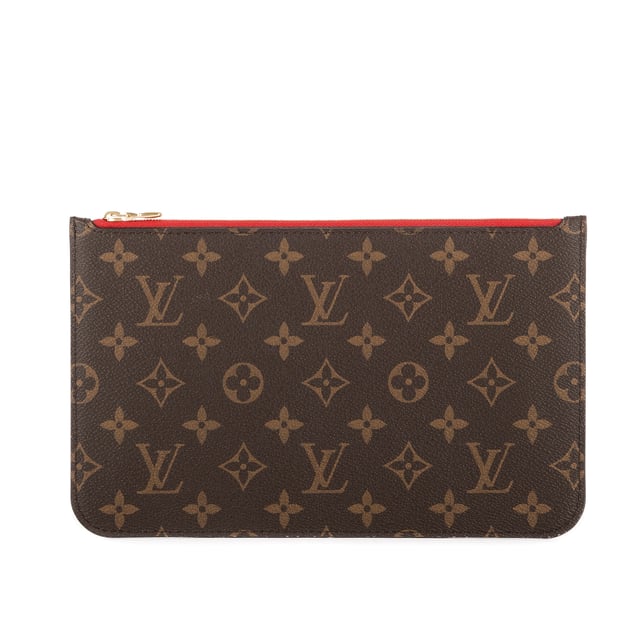 Louis Vuitton Tassen Neverfull Pochette  Accessoires in de Bruin Gecoat canvas in de Gouden Messing  hardware. Het product is in Als Nieuw (N).
  Afmetingen: 25x15x1 cm 
  Inclusief accessoires: None
  
  BrandCo Paris vindt zeldzame artikelen in de beste staat voor ongelooflijke prijzen. Het is de moeite waard om geduldig te zijn! Koop met vertrouwen: alle artikelen van BrandCo Paris worden zorgvuldig geselecteerd en geverifieerd door ons team van experts.

  Alle artikelen worden geleverd met een certificaat van echtheid en verpakt door BrandCo Paris.

  Classificatietabel voor de conditie van het artikel:

  N (als nieuw)
  AA (perfecte staat)
  A (uitstekende staat)
  AB (zeer goede staat)
  B (goede/redelijke staat)