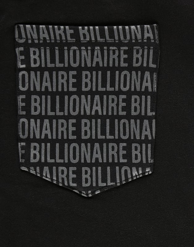 The brand's lettering is the defining feature of these cotton fleece sweatpants. It is printed all-over the right rear pocket. Two slit pockets on the front and one on the back. Ribbed waistband and bottom cuffs.