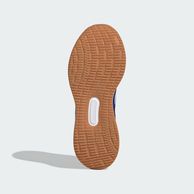 Runfalcon 5 Shoes Kids Run, play, repeat — these juniors' adidas sneakers support you on the go. Low-key retro styling meets modern comfort in a shoe designed for adventurous spirits. A Cloudfoam midsole puts a spring in your step while the textile upper feels cool and comfortable. Classic laces provide a secure fit so you can go ahead and push your limits.This product features at least 20% recycled materials. By reusing materials that have already been created, adidas help to reduce waste and our reliance on finite resources and reduce the footprint of the products adidas make. - Regular fit - Lace closure - Textile upper - Textile lining - Cloudfoam midsole - Rubber outsole - Contains at least 20% recycled content Shipped by adidas