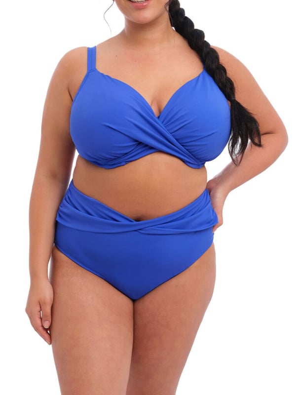 Elomi Magnetic Underwired Plunge Bikini Top. Fully lined with a light but supportive fabric for a bikini look with the fit of an Elomi Lingerie bra. This product is recommended as hand wash only.