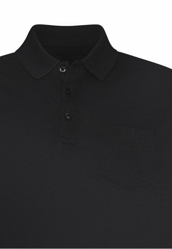 Mit dem Polynosic Polo von bugatti setzt Du auf Komfort und Stil. Dieses hochwertige Polo besteht aus einer weichen Materialmischung aus Baumwolle und Polyester und ist mit einer praktischen Brusttasche sowie einem klassischen Polokragen mit 3-Knopf-Leiste ausgestattet.