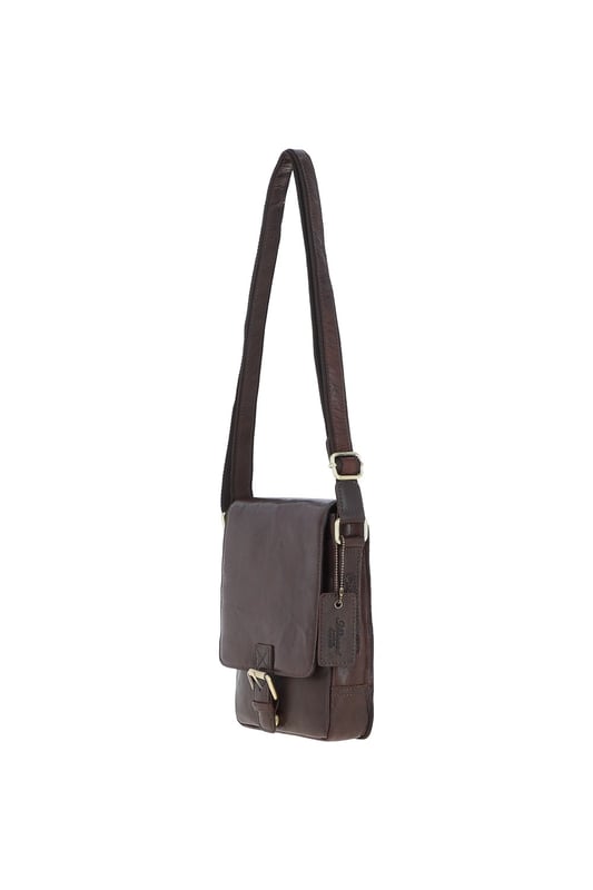 This compact leather flap over bag blends timeless craftsmanship with everyday practicality, making it ideal for city outings or casual wear. It features a spacious main compartment secured with a flap and magnetic closure, along with 2 outer zip pockets for added storage. The design is finished with elegant gold-coloured hardware and clean, structured lines. Its adjustable strap, with a drop length of 51–70 cm, offers flexibility for both crossbody and shoulder wear. Dimensions: (L) 19 cm x (W) 5.5 cm x (H) 25 cm.
