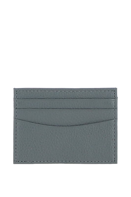This Brampton London leather gift set is a stylish and practical accessory trio, including a genuine leather wallet with multiple card slots, a slim card holder for essentials, and a durable key ring. Crafted from 100% leather, this sleek and functional set is ideal for everyday use or as a thoughtful gift for any occasion. Dimensions: (L) 12 cm (H) 9 cm.