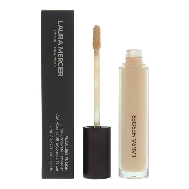 Laura Mercier Flawless Fusion Concealer is a range of ultra long wearing lightweight concealers that offer medium to full coverage and helps to seamlessly conceal dark patches under the eye and other imperfections. The concealer lasts for up to 12 hours, thanks to utilising flexible polymers that fuse to the skin, and has been formulated to be resistant to sweat, humidity, water and transfers.