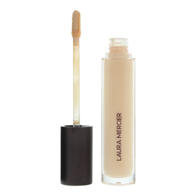 Laura Mercier Flawless Fusion Concealer is a range of ultra long wearing lightweight concealers that offer medium to full coverage and helps to seamlessly conceal dark patches under the eye and other imperfections. The concealer lasts for up to 12 hours, thanks to utilising flexible polymers that fuse to the skin, and has been formulated to be resistant to sweat, humidity, water and transfers.