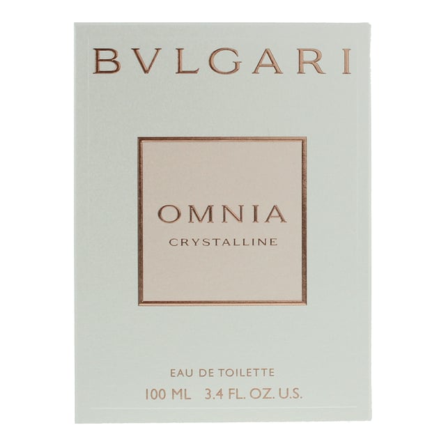 Omnia Crystalline, launched in 2005, is a fresh floral fragrance for women by Bulgari. Perfect for Spring, Summer and into Fall, this fragrance is mostly worn during the day. Created by Alberto Morillas, this fragrance contains top notes of Bamboo and Nashi Pear. Middle notes of this fragrance are Lotus and White Peony with base notes of Balsa Wood and Crystallised Moss.