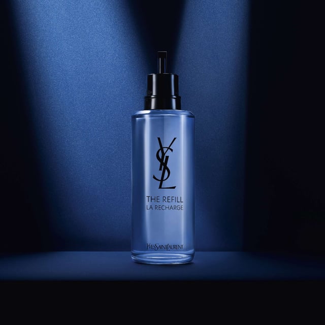 Discover the bold essence of the Yves Saint Laurent Y Eau de Parfum Refill for Men, a fragrance designed for the modern man who embraces his passions. This captivating scent opens with invigorating top notes of bergamot, ginger, and green apple, delivering a refreshing burst of energy. The heart features sophisticated floral notes of geranium and lavender, while the base reveals a warm blend of tonka bean, frankincense, and smoky vetiver. Encased in a striking bottle that symbolizes duality and sophistication, this 150ml refill is perfect for the confident man ready to take on any challenge.