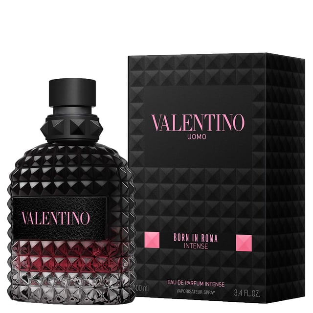 Experience the allure of Valentino Born In Roma Uomo Intense Eau de Parfum, a captivating ambery fougère fragrance for the modern man. This scent blends rich lavandin and smooth vanilla, creating a hypnotic aura that embodies Rome's vibrant spirit. Perfect for unforgettable nights, it features top notes of mandarin, ginger, and bergamot, a heart of nutmeg and lavandin, and a base of smoky vetiver. Housed in a studded bottle, this fragrance represents Valentino's couture elegance and is ideal for both day and night, making it a must-have in any fragrance collection.