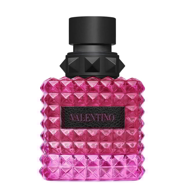 Experience the allure of the Eternal City with Valentino Born In Roma Extradose Donna Perfume Spray. This exquisite floral-ambery fragrance captures the essence of a luxurious Roman night, featuring an intense blend of vanilla and captivating rum and cassis notes. Perfect for the passionate woman, this perfume invites you to explore your inner self and embrace your uniqueness. Whether for a special occasion or everyday wear, dare to be extraordinary with this 50ml scent that embodies elegance and charm.