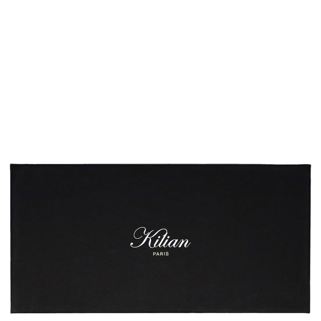 Experience the luxurious world of Kilian with the Deluxe Discovery Set, featuring eight captivating Eau de Parfums, each in a 7.5ml bottle. Included are Bamboo Harmony, a refreshing citrus blend; Moonlight in Heaven, a tropical delight; Good Girl Gone Bad, a floral exploration; and Intoxicated, an addictive coffee-inspired aroma. Perfect for fragrance enthusiasts or as a gift, this set invites you to explore Kilian's artistry.