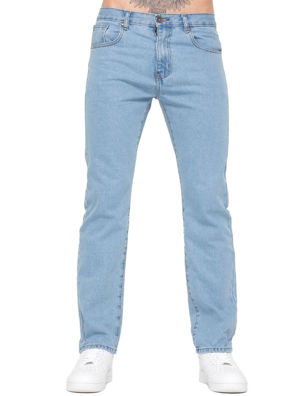 Erleben Sie höchsten Komfort und Stil mit dieser Designer-Jeans für Herren von Kruze, ausgestattet mit regulärer Passform, Reißverschluss und mehreren Taschen für praktische Handhabung und Bequemlichkeit. Jedes Paar verfügt zudem über aufwendige Ziernähte, Markenknöpfe und -nieten sowie ein Markenlabel aus PU am Bund, was sie sowohl für die Freizeit als auch für die Arbeit perfekt macht. Aus 100 % Baumwolle gefertigt, stehen diese Jeans für Qualität und Langlebigkeit für den modernen Mann.
