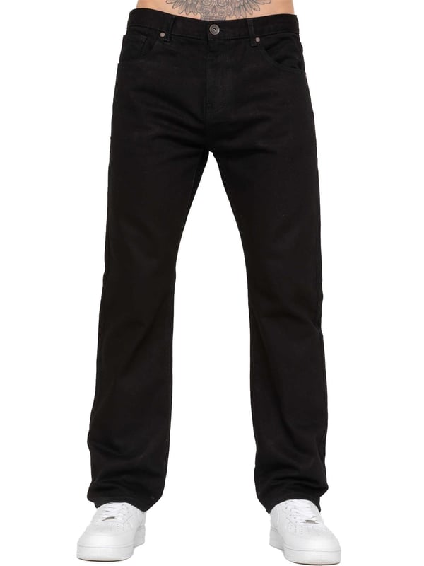Erleben Sie höchsten Komfort und Stil mit dieser Designer-Jeans für Herren von Kruze, ausgestattet mit regulärer Passform, Reißverschluss und mehreren Taschen für praktische Handhabung und Bequemlichkeit. Jedes Paar verfügt zudem über aufwendige Ziernähte, Markenknöpfe und -nieten sowie ein Markenlabel aus PU am Bund, was sie sowohl für die Freizeit als auch für die Arbeit perfekt macht. Aus 100 % Baumwolle gefertigt, stehen diese Jeans für Qualität und Langlebigkeit für den modernen Mann.