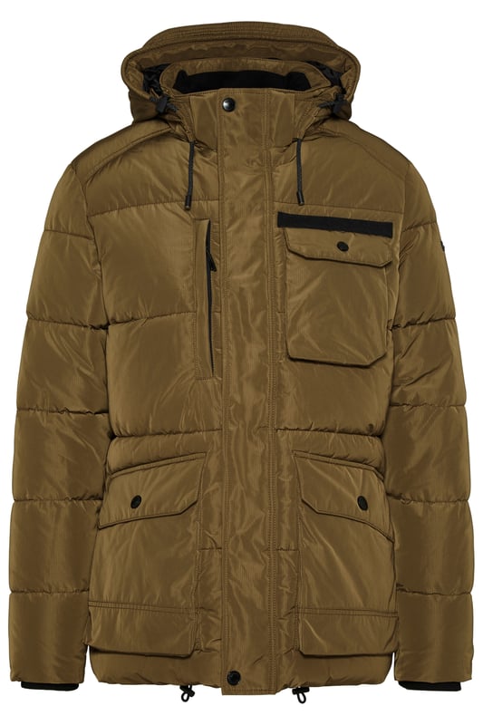 Die kernige Steppjacke ist ein Must-have für den Winterspaziergang. Der moderne Stehkragen und die abtrennbare Kapuze sind unabdingbare Vorteile, die diese Jacke liefert. Zwei aufgesetzte Pattentaschen, zwei Brusttaschen sowie eine verdeckte Reißverschlusstasche und Innentaschen bieten genügend Stauraum. Die Jacke ist komplett gefüttert und mit einer Metallic-Optik versehen.