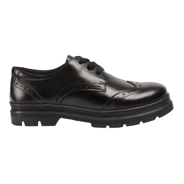 FIONA hat eine klassische Schnürung, kombiniert mit einer markanten profilierten Gummisohle und Brogue-Details. Ob zurück zum Lernen oder auf dem Weg ins Büro, diese vielseitige, leger-elegante Silhouette wird Ihr neuer Favorit. Abgerundet mit einem gepolsterten Kragen für zusätzlichen Komfort.