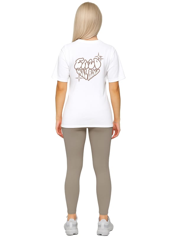 The Enzo Women’s Oversized T-Shirt & Leggings Set blends comfort, style, and versatility. The oversized T-shirt features a crew neck, soft lightweight fabric, and bold Enzo Milano puff print branding front and back. Paired with high-waisted stretch leggings with a supportive double-layer waistband, ultra-soft fabric with excellent recovery, and tonal puff print branding to the back, this set is made from lightweight seamless material with flatlock stitching and stitched hem finishes for lasting comfort and durability.