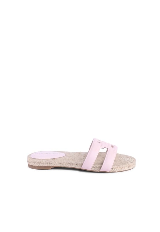 Merk: Tommy Hilfiger
  Stijl: espadrilles voor dames
  Kleur: roze
  Detail: FW0FW07928TJQ
  Samenstelling: 100% leer
  Gemaakt in China