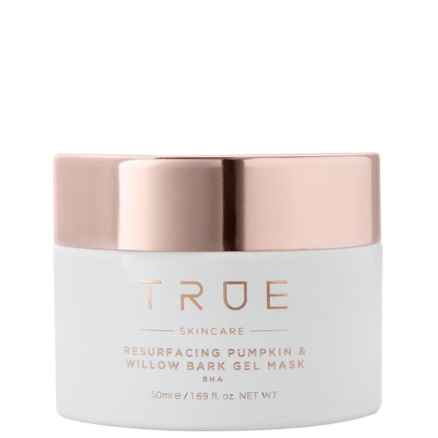 Discover the rejuvenating power of True Skincare's Resurfacing Pumpkin & Willow Bark Gel Mask, designed for oily skin types. This gentle exfoliator removes dead skin cells and unclogs pores, utilizing Willow Bark extract with salicylic acids for enhanced cell renewal. With clinical trials showing improvements in skin density and hydration, this vegan-friendly, cruelty-free formula is made with 91% organically grown ingredients. Use weekly on a clean face in the evening and follow with moisturizer. Avoid contact with eyes and use sun protection the next day.