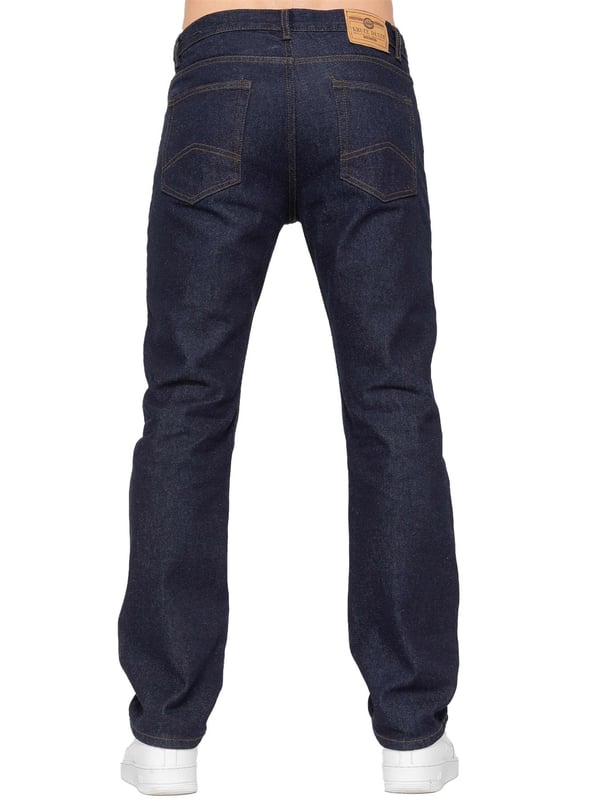 Erleben Sie höchsten Komfort und Stil mit dieser Designer-Jeans für Herren von Kruze, ausgestattet mit regulärer Passform, Reißverschluss und mehreren Taschen für praktische Handhabung und Bequemlichkeit. Jedes Paar verfügt zudem über aufwendige Ziernähte, Markenknöpfe und -nieten sowie ein Markenlabel aus PU am Bund, was sie sowohl für die Freizeit als auch für die Arbeit perfekt macht. Aus 100 % Baumwolle gefertigt, stehen diese Jeans für Qualität und Langlebigkeit für den modernen Mann.