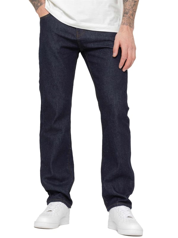 Erleben Sie höchsten Komfort und Stil mit dieser Designer-Jeans für Herren von Kruze, ausgestattet mit regulärer Passform, Reißverschluss und mehreren Taschen für praktische Handhabung und Bequemlichkeit. Jedes Paar verfügt zudem über aufwendige Ziernähte, Markenknöpfe und -nieten sowie ein Markenlabel aus PU am Bund, was sie sowohl für die Freizeit als auch für die Arbeit perfekt macht. Aus 100 % Baumwolle gefertigt, stehen diese Jeans für Qualität und Langlebigkeit für den modernen Mann.