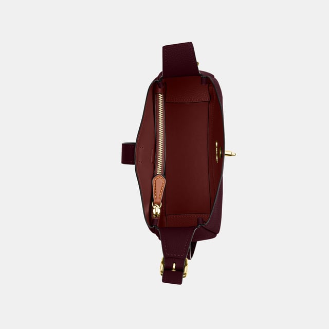 Hadley Mini Crossbody in Pebbled Leather, Inside zip pocket,  Length: 20.00 cm,  Width: 6.50 cm,  Height: 19.00 cm