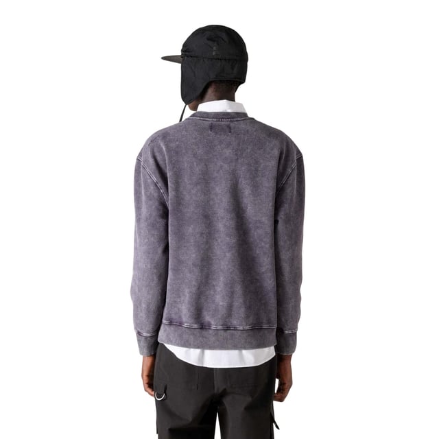 100% Bio-Baumwolle. Stoff: Gebürstete Innenseite. Design: Etikett, Logo, Unifarben. Saum: Ripp. Ausschnitt: Rundhals, Ripp. Ärmeltype: Langarm. Bündchen: Ripp. Verschluss: Pullover. M: 86 cm. L: 91 cm. XL: 96 cm. XXL: 112 cm.