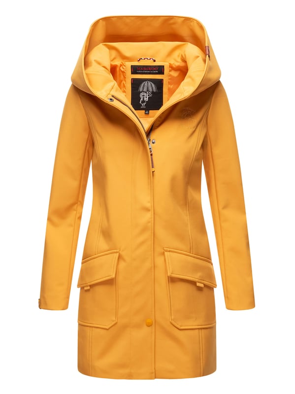 Marikoo chaqueta softshell mujer – Mayleen impermeable con capucha La chaqueta softshell Mayleen de Marikoo combina diseño moderno y funcionalidad. Confeccionada en tejido resistente al agua, protege del viento y la lluvia ligera. El cuello alto y la tapeta adicional con botones ofrecen mayor comodidad. Incluye bolsillos frontales con solapa, bolsillo interior con apertura para cables y detalles de logotipo discretos. Con corte entallado, bordado en la capucha y apliques de piel sintética, esta chaqueta es elegante y práctica – perfecta para el día a día.