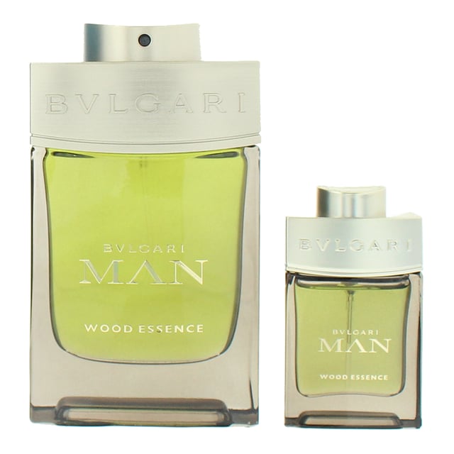 Bulgari Man Wood Essence Eau de Parfum 100ml + Eau de Parfum 15ml Gift Set Bulgari Man Wood Essence Gift Set is a sophisticated fragrance celebrating the vitality of wood and nature. This duo features a full-sized 100ml and a travel-friendly 15ml Eau de Parfum, perfect for men who appreciate a fresh yet warm scent that blends modernity with timeless masculinity.
Bulgari Man Wood Essence is an olfactory journey that captures the essence of nature’s finest woods, enlivened by citrus freshness and earthy accords. The fragrance is vibrant, elegant, and grounded, making it ideal for daily wear or special occasions.
Top Notes: Bergamot, Grapefruit, Cardamom
Heart Notes: Vetiver, Cypress, Pepper
Base Notes: Cedarwood, Benzoin, Oakmoss
How to Apply
Spray onto pulse points such as wrists, neck, and chest.
Apply to clean, dry skin for best longevity.
Reapply as desired throughout the day to refresh the scent.