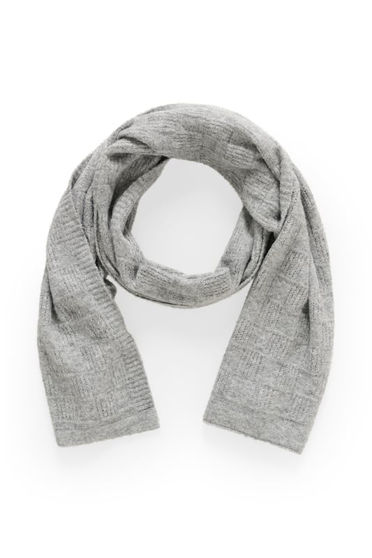 Rechthoekige sjaal met zachte textuur en subtiel ruitpatroon, royale lengte voor diverse looks. Strakke afwerking, licht draagcomfort.