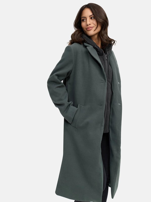 Der Übergangsmantel Kekstraum von Navahoo vereint elegantes Design mit sportiver Lässigkeit. Das Besondere: ein abnehmbares Innenteil mit Sweat-Kapuze für flexible Styling-Optionen. Hochwertige Materialien, stilvoller Knopfverschluss und feines Obermaterial sorgen für Tragekomfort und einen modernen Look. Zwei Fleece-gefütterte Eingrifftaschen und eine praktische Innentasche bieten Stauraum. Ideal für Frühling und Herbst – in 8 Farben und Größen S–3XL erhältlich.