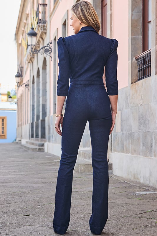 The secret to effortless dressing It's our best-selling silhouette for a reason Super-stretchy and soft denim delivers comfort and style Kick-flare cut to elongate your legs Elevated with feminine puff sleeves and luxe gold buttonsJust add ankle bootsInside leg to fit: Short 29" | Regular 31" | Long 33"