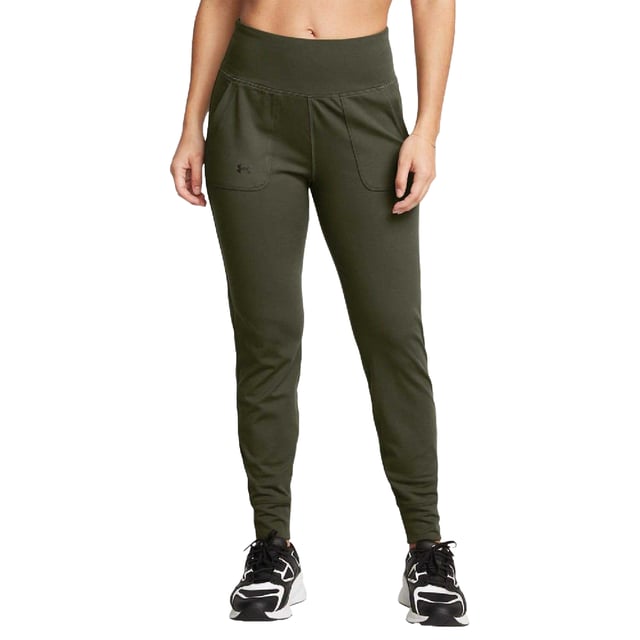 82% Polyester, 18% Elastan. Gewebe: 4-fache Dehnrichtung, Weiche Haptik. Design: Logo, Unifarben. Zum Überziehen. Gewebetechnik: Atmungsaktiv, Leicht. Taillierte Bein. Taschenart: Zwei Seitentaschen. Taille: Flache Taille.