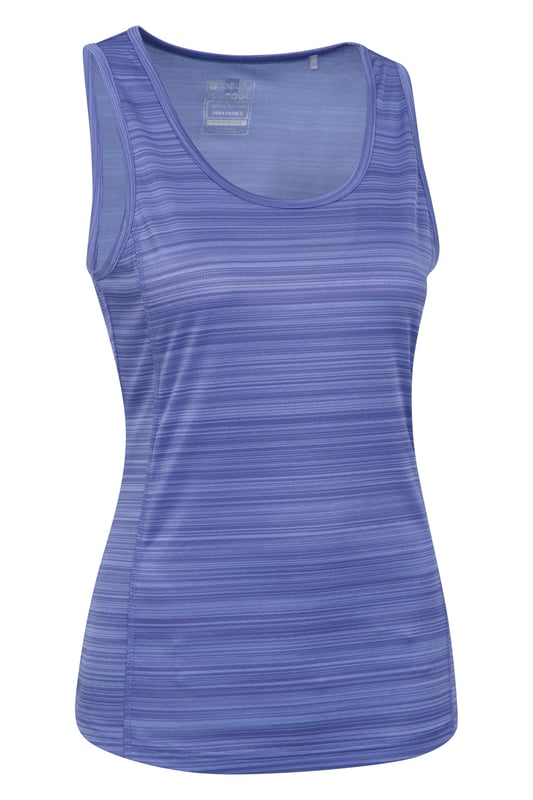 The Endurance Striped Vest can be worn in the gym, to do yoga or as holiday wear. It's made of polyester with quick wicking properties to ensure you stay comfortable and fresh. (Ref: 030287)