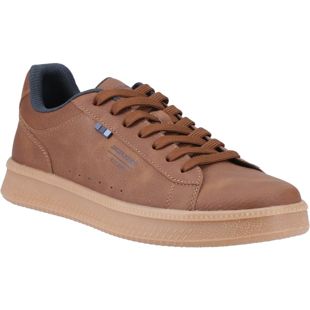 Jack & Jones Haven Tumble Polyurethaan Heren Cognac Sneakers Maak je outfit compleet met coole schoenen die gemakkelijk te combineren zijn met je favoriete kledingstukken en bereid je voor op alles, van dagelijkse activiteiten tot weekenduitjes.