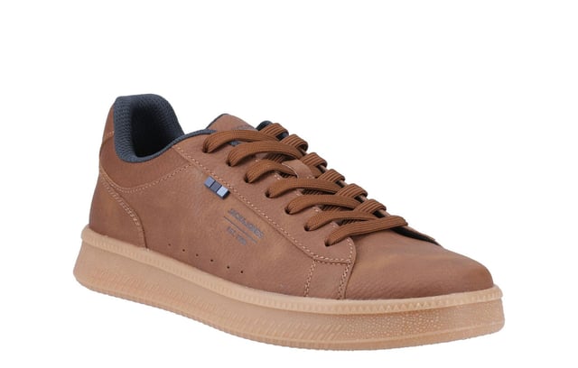 Jack & Jones Haven Tumble Polyurethaan Heren Cognac Sneakers Maak je outfit compleet met coole schoenen die gemakkelijk te combineren zijn met je favoriete kledingstukken en bereid je voor op alles, van dagelijkse activiteiten tot weekenduitjes.