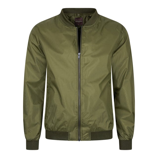 Cappuccino Italia zomer jack voor heren. Het zomer jack is gemaakt van polyester, en heeft een normale pasvorm. Het jack wordt geleverd met een grijze capuchon, die met knopen is vast te maken aan de jas.  Merk: Cappuccino ItaliaModelnaam: Summer JacketCategorie: heren Summer jasMaterialen: polyesterKleur: olijfgroen