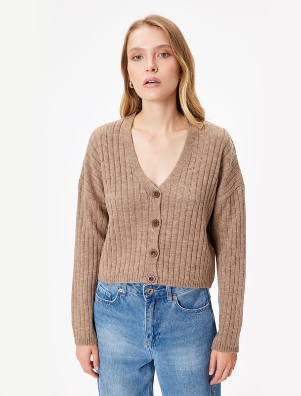 -Erneuert -Mit Knöpfen -Regular -Ohne Tasche -Normale Länge -Langärmelig -V-Kragen -Cardigan