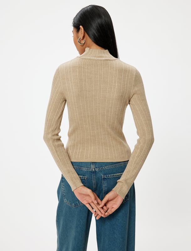 -Erneuert -Regular -Ohne Tasche -Normale Länge -Langärmelig -Standkragen -Sweater