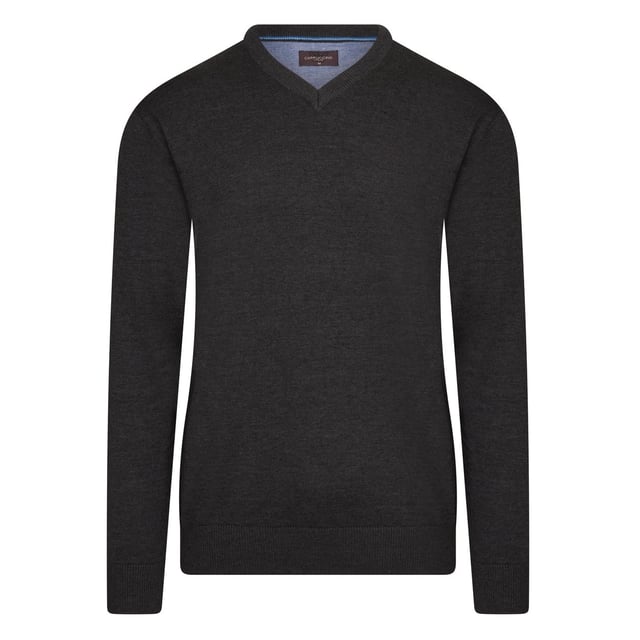 Cappuccino Italia pullover voor heren. De pullover is gemaakt van 50% katoen en 50% acryl en heeft een normale pasvorm.  Merk: Cappuccino ItaliaModelnaam: PulloverCategorie: heren pulloverMaterialen: katoen, acrylKleur: charcoal grijs